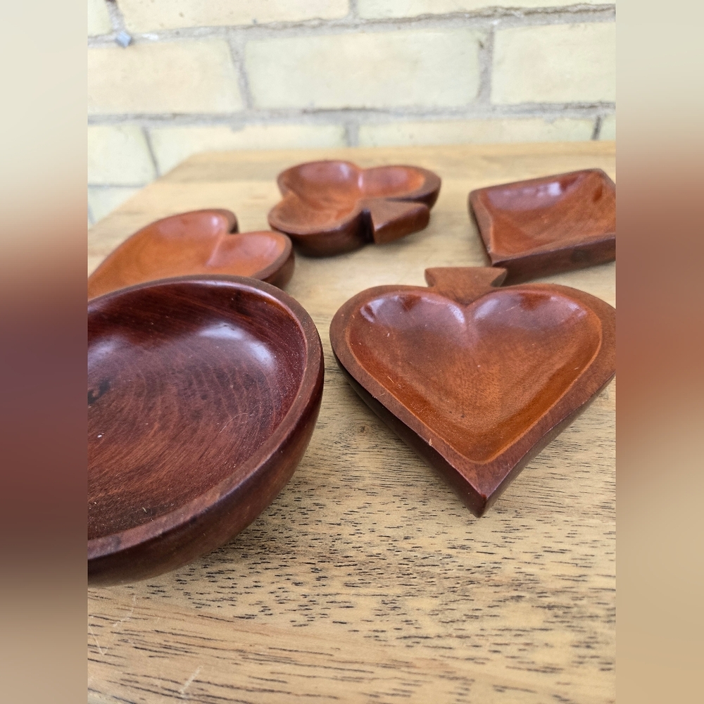 Vintage Card Suit Nut Bowls - Picture 2 of 8